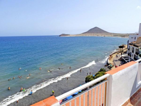 Отель Apartamentos Medano - Atico Playa  Эль Медано